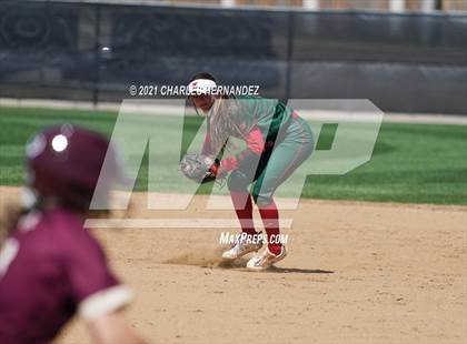 Thumbnail 3 in Deer Park vs. The Woodlands (NFCA Leadoff Classic) photogallery.