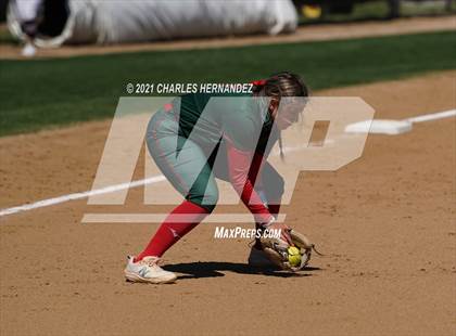Thumbnail 1 in Deer Park vs. The Woodlands (NFCA Leadoff Classic) photogallery.