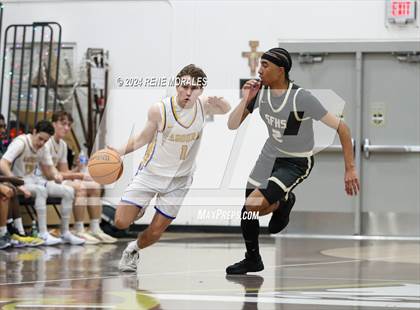 Thumbnail 2 in St. Francis vs Agoura photogallery.