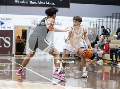 Thumbnail 1 in St. Francis vs Agoura photogallery.