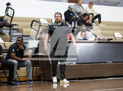 Thumbnail 1 in St. Francis vs Agoura photogallery.