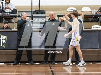 Thumbnail 2 in St. Francis vs Agoura photogallery.