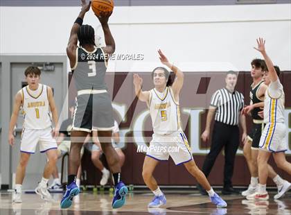 Thumbnail 2 in St. Francis vs Agoura photogallery.