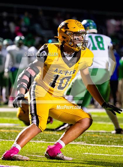 Thumbnail 3 in Chaminade Julienne Catholic @ Archbishop Alter photogallery.