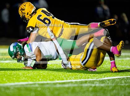 Thumbnail 2 in Chaminade Julienne Catholic @ Archbishop Alter photogallery.