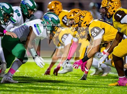 Thumbnail 1 in Chaminade Julienne Catholic @ Archbishop Alter photogallery.