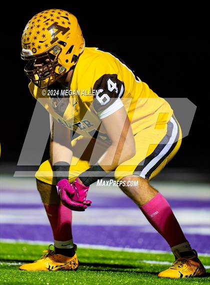 Thumbnail 3 in Chaminade Julienne Catholic @ Archbishop Alter photogallery.
