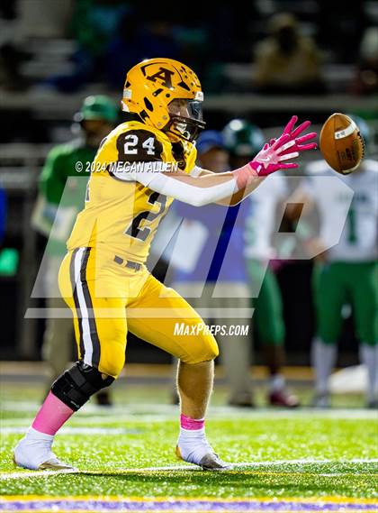 Thumbnail 3 in Chaminade Julienne Catholic @ Archbishop Alter photogallery.
