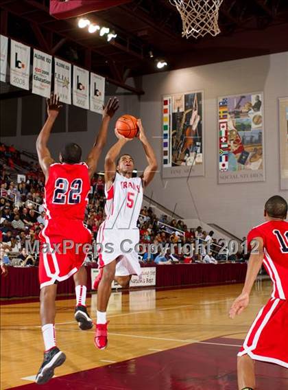 Thumbnail 3 in Fort Bend Travis vs Cypress Springs (UIL 5A Region 3 Semi Final) photogallery.