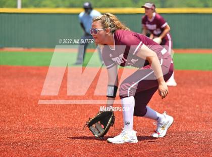 Thumbnail 1 in Troy vs Franklin (UIL 3A Area Playoff) photogallery.