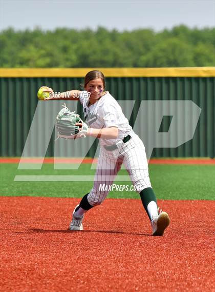 Thumbnail 1 in Troy vs Franklin (UIL 3A Area Playoff) photogallery.