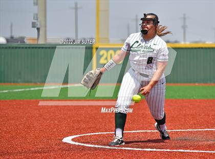 Thumbnail 2 in Troy vs Franklin (UIL 3A Area Playoff) photogallery.
