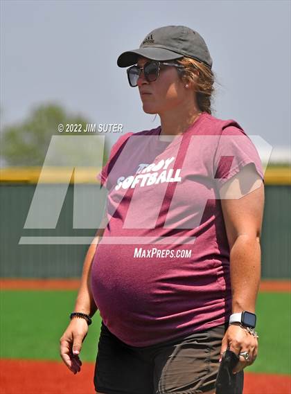 Thumbnail 3 in Troy vs Franklin (UIL 3A Area Playoff) photogallery.
