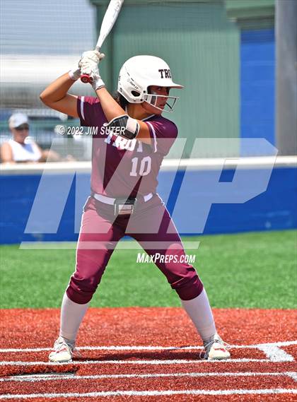 Thumbnail 3 in Troy vs Franklin (UIL 3A Area Playoff) photogallery.