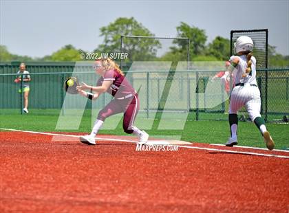 Thumbnail 1 in Troy vs Franklin (UIL 3A Area Playoff) photogallery.
