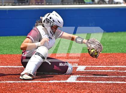 Thumbnail 2 in Troy vs Franklin (UIL 3A Area Playoff) photogallery.