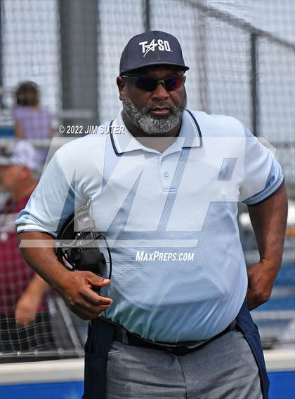 Thumbnail 1 in Troy vs Franklin (UIL 3A Area Playoff) photogallery.
