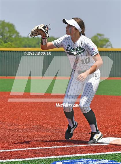 Thumbnail 2 in Troy vs Franklin (UIL 3A Area Playoff) photogallery.