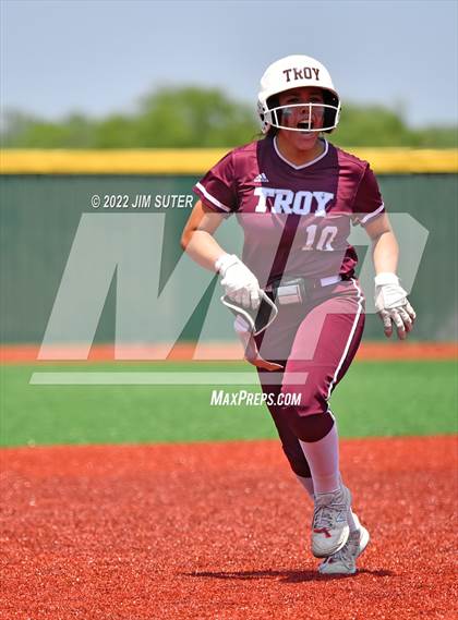 Thumbnail 1 in Troy vs Franklin (UIL 3A Area Playoff) photogallery.