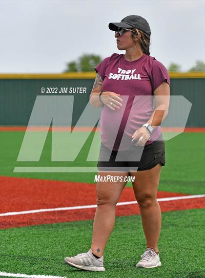 Thumbnail 1 in Troy vs Franklin (UIL 3A Area Playoff) photogallery.
