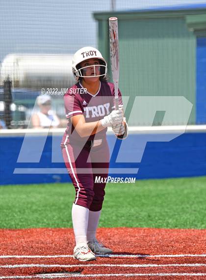 Thumbnail 1 in Troy vs Franklin (UIL 3A Area Playoff) photogallery.