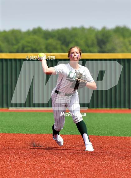 Thumbnail 2 in Troy vs Franklin (UIL 3A Area Playoff) photogallery.