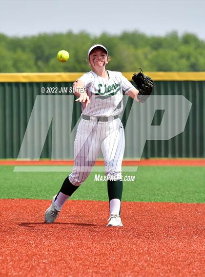 Thumbnail 1 in Troy vs Franklin (UIL 3A Area Playoff) photogallery.