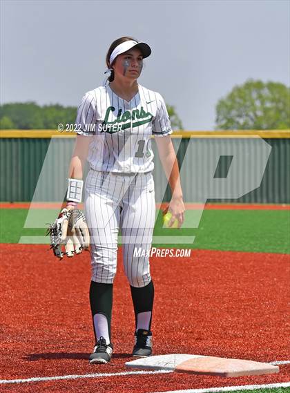Thumbnail 3 in Troy vs Franklin (UIL 3A Area Playoff) photogallery.