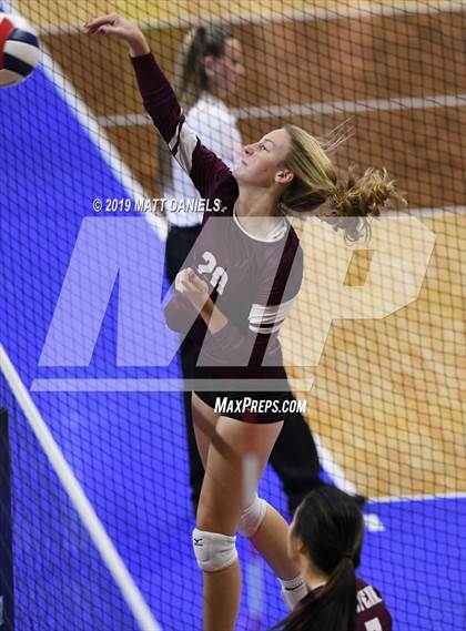 Thumbnail 3 in Pueblo County vs. Cheyenne Mountain (CHSAA 4A Playoff) photogallery.