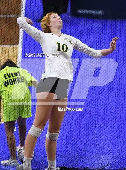 Thumbnail 3 in Pueblo County vs. Cheyenne Mountain (CHSAA 4A Playoff) photogallery.