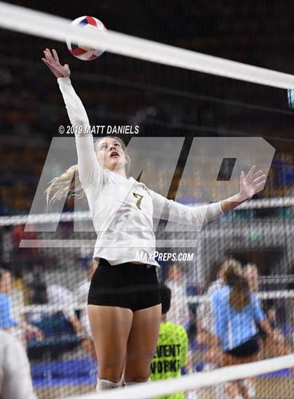 Thumbnail 1 in Pueblo County vs. Cheyenne Mountain (CHSAA 4A Playoff) photogallery.