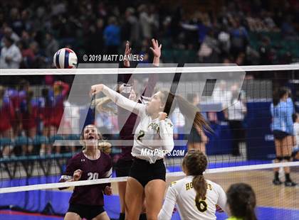 Thumbnail 3 in Pueblo County vs. Cheyenne Mountain (CHSAA 4A Playoff) photogallery.