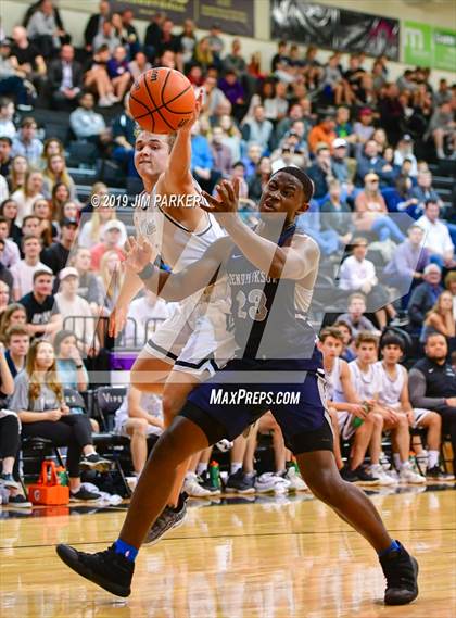 Thumbnail 1 in Hendrickson @ Vandegrift photogallery.
