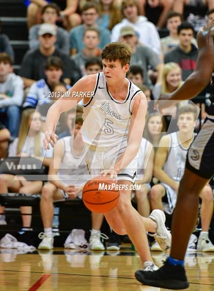 Thumbnail 2 in Hendrickson @ Vandegrift photogallery.