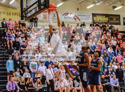 Thumbnail 1 in Hendrickson @ Vandegrift photogallery.