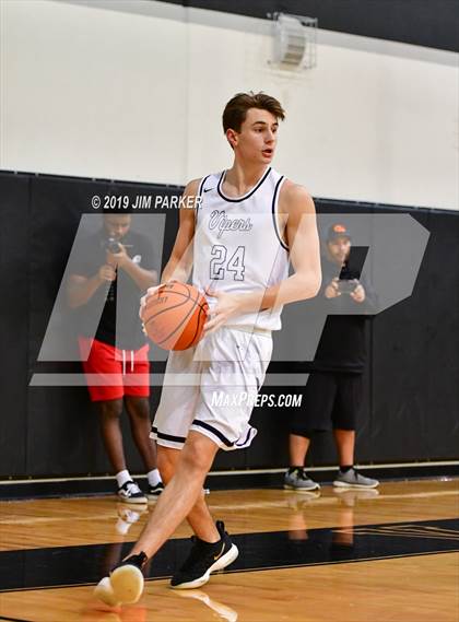Thumbnail 2 in Hendrickson @ Vandegrift photogallery.