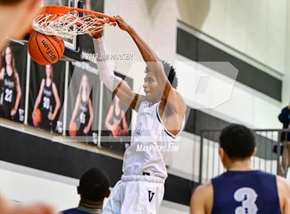 Thumbnail 1 in Hendrickson @ Vandegrift photogallery.