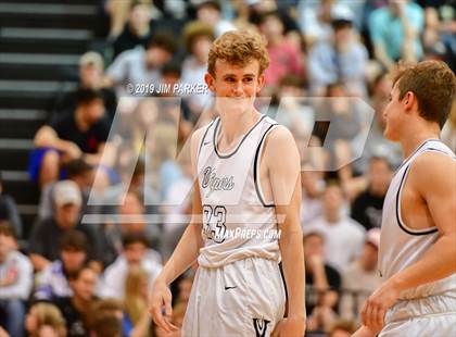 Thumbnail 3 in Hendrickson @ Vandegrift photogallery.