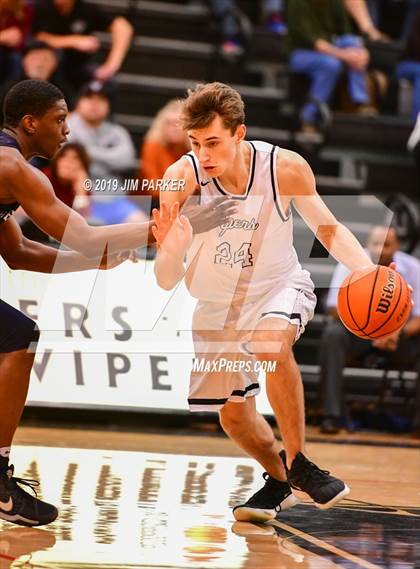 Thumbnail 1 in Hendrickson @ Vandegrift photogallery.
