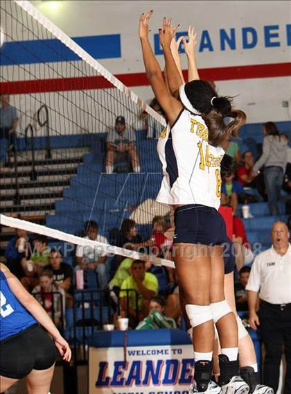 Thumbnail 2 in Stony Point @ Leander photogallery.