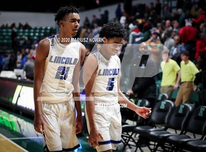 Thumbnail 2 in Lincoln vs. Edison Academy @ EMU Convention Center photogallery.
