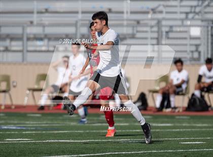 Thumbnail 1 in Lee [Robert E.] vs Steele (UIL Class 6A Bi-District) photogallery.