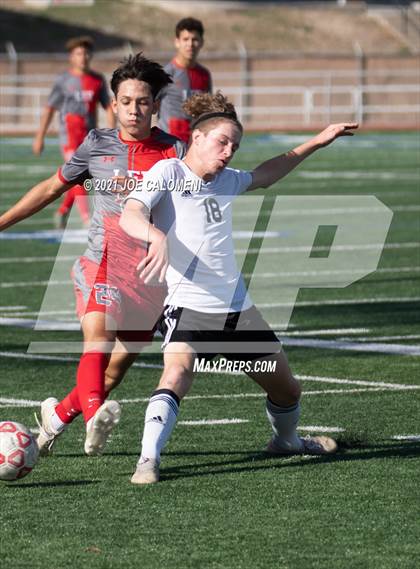 Thumbnail 1 in Lee [Robert E.] vs Steele (UIL Class 6A Bi-District) photogallery.