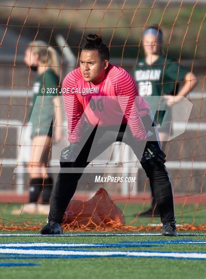 Thumbnail 3 in Lee [Robert E.] vs Steele (UIL Class 6A Bi-District) photogallery.