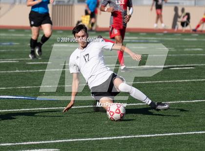 Thumbnail 3 in Lee [Robert E.] vs Steele (UIL Class 6A Bi-District) photogallery.