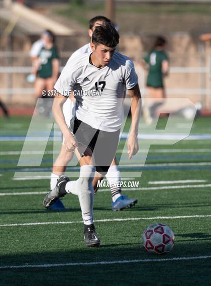 Thumbnail 3 in Lee [Robert E.] vs Steele (UIL Class 6A Bi-District) photogallery.