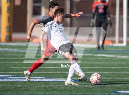 Thumbnail 2 in Lee [Robert E.] vs Steele (UIL Class 6A Bi-District) photogallery.