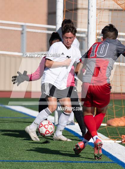 Thumbnail 1 in Lee [Robert E.] vs Steele (UIL Class 6A Bi-District) photogallery.