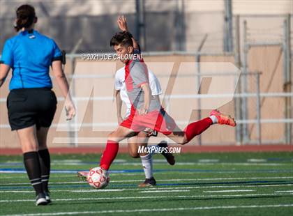 Thumbnail 2 in Lee [Robert E.] vs Steele (UIL Class 6A Bi-District) photogallery.