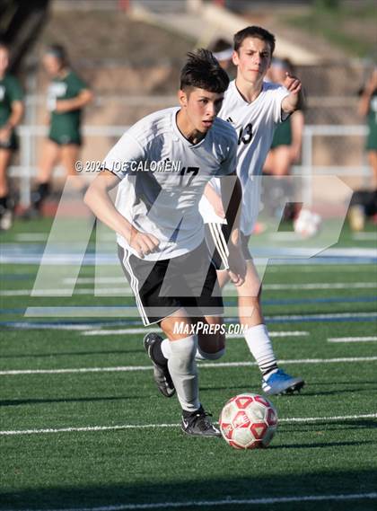 Thumbnail 1 in Lee [Robert E.] vs Steele (UIL Class 6A Bi-District) photogallery.